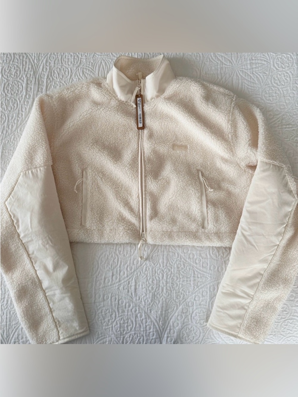 SKIMS Teddy Funnel Cropped Jacket Color Ecru Size Large NWT - Picture 1 of 8